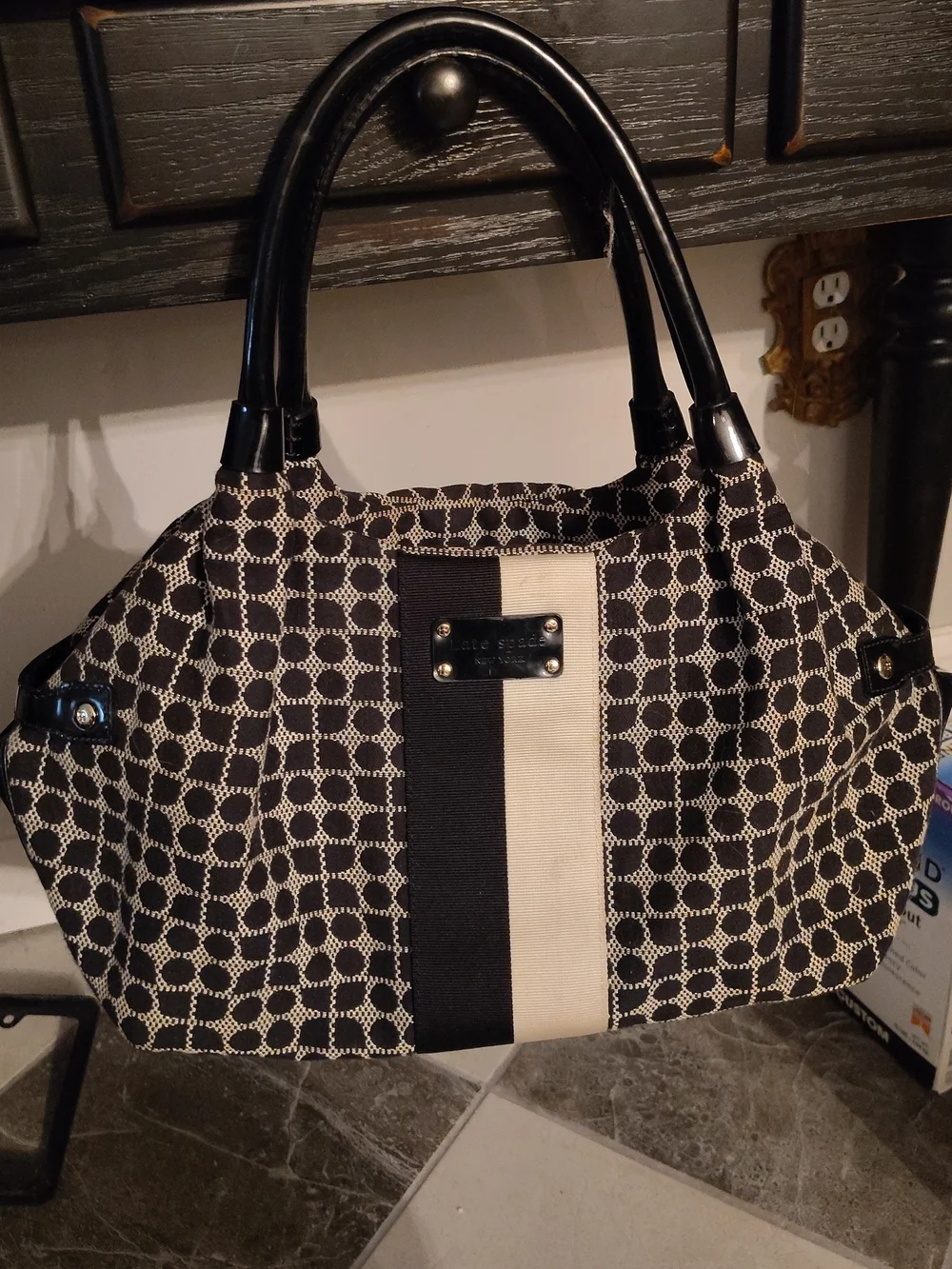 Kate Spade Black and Cream Patterned Women’s Tote Bag